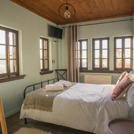 بيت ضيافة Charis 3*