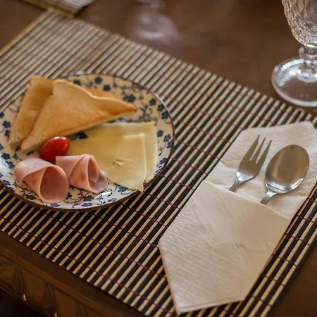 Charis بيت ضيافة