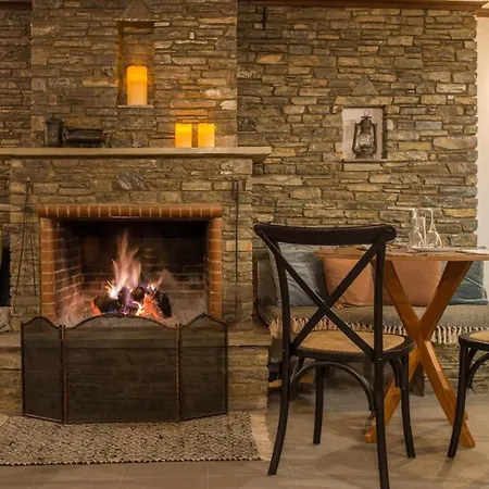 Πανσιόν Charis Μακρινίτσα