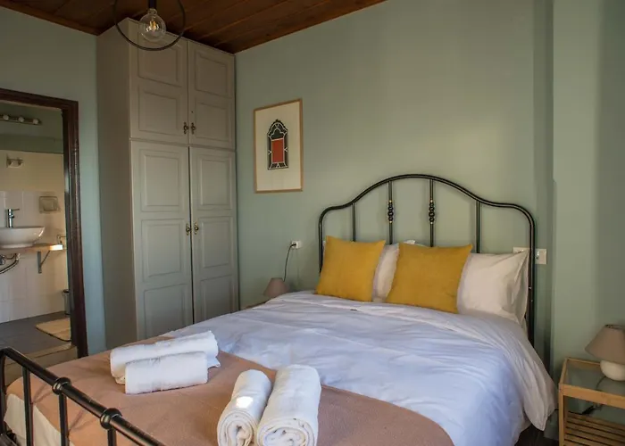 Πανσιόν Charis 3*