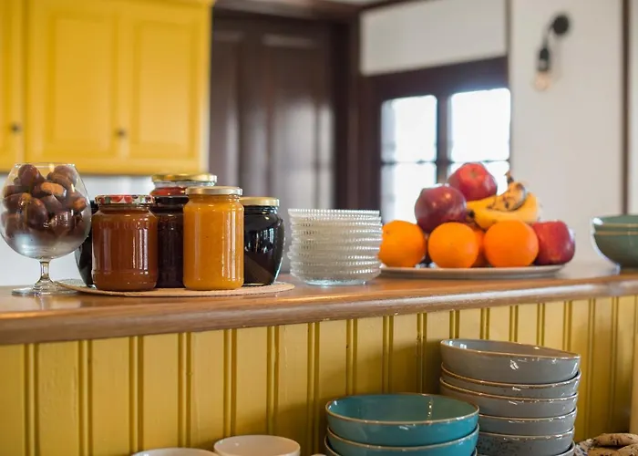 Πανσιόν Charis